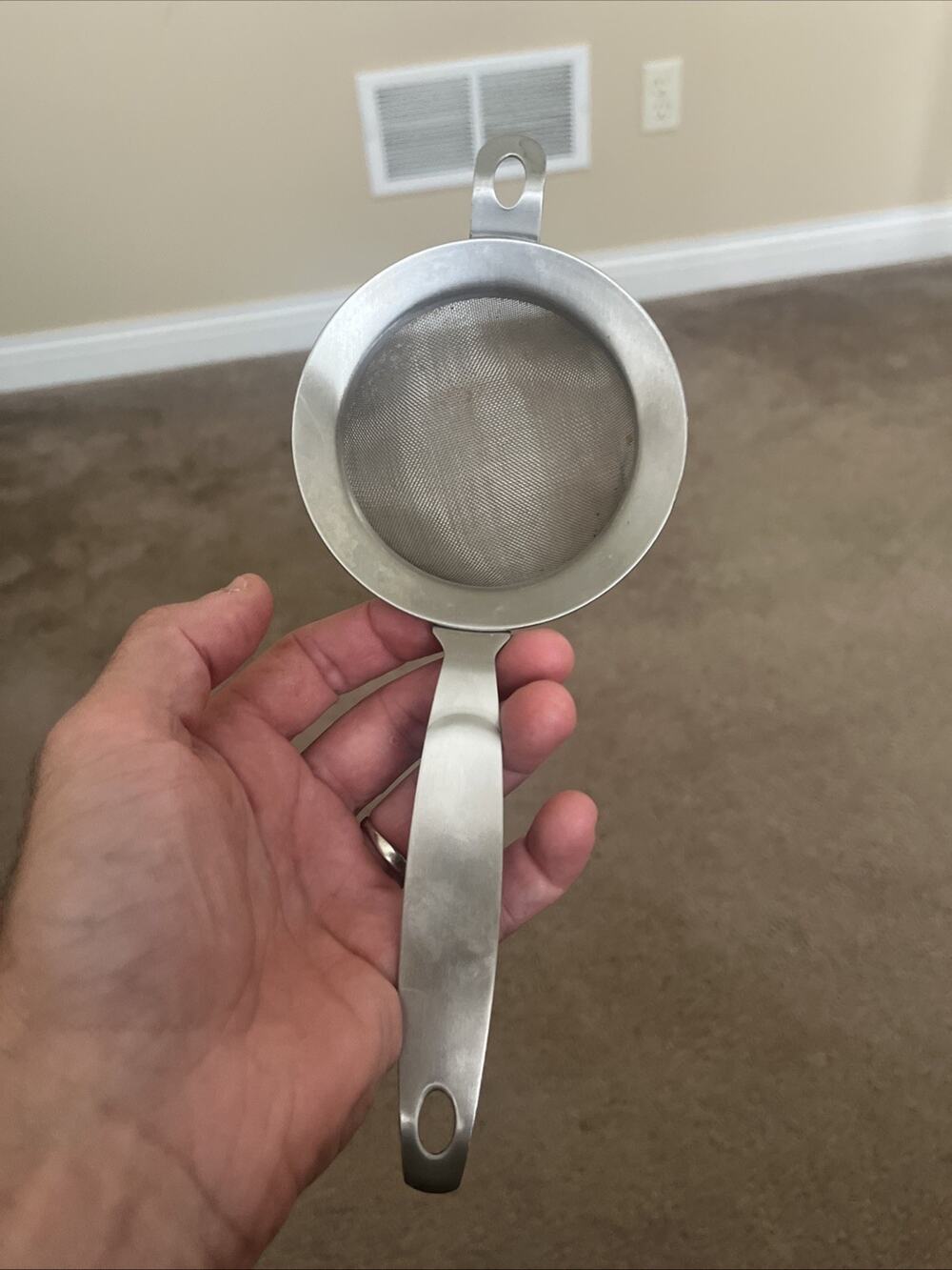 Oneida Stainless Steel Fine Mesh Strainer 6-7in w/ Handles Hanging Loop